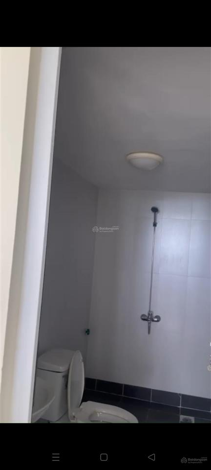 Cần bán căn hộ 2pn, 2wc, 70m2 tại thượng thanh, quận long biên, hà nội, giá 55 triệu/m2 có tl