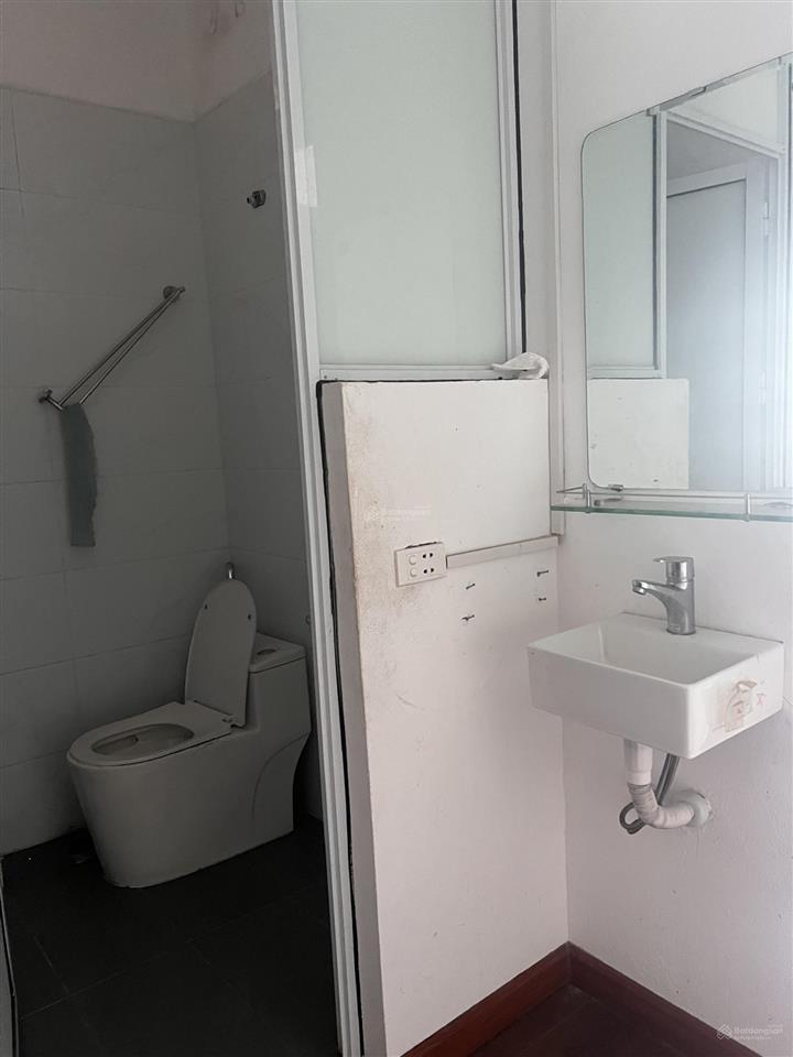 Cần bán gấp nhà mặt đường cù chính lan phương liệt hà nội dt 63m2 4tầng mặt tiền 3,75m