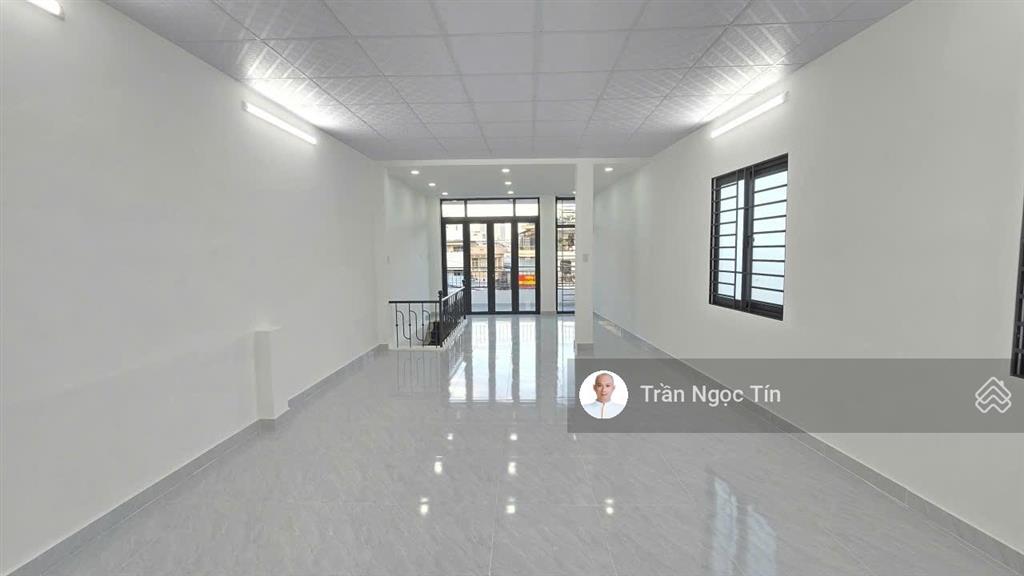 Siêu phẩm nhà đẹp mặt tiền căn góc vòng xoay đường số 13 và lê hồng phong