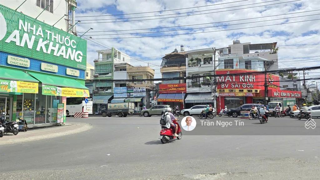 Siêu phẩm nhà đẹp mặt tiền căn góc vòng xoay đường số 13 và lê hồng phong