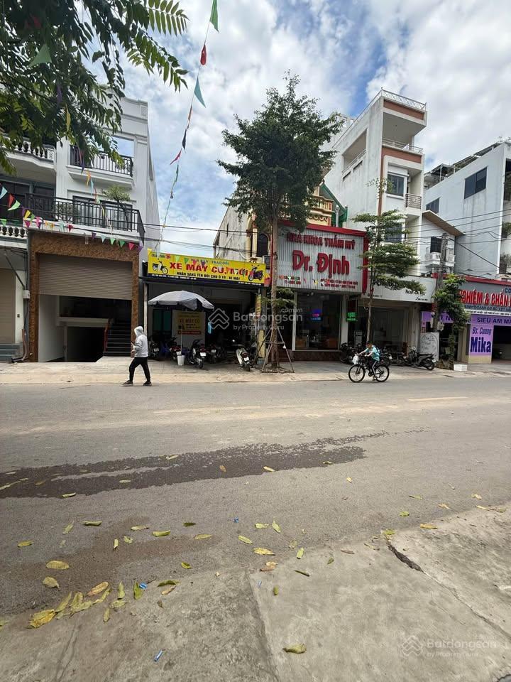 Gia đình bán gấp 91m2 đất ,mt 6m ,giá 1,65 tỷ sẵn sổ , cạnh đường mòn mở 300m