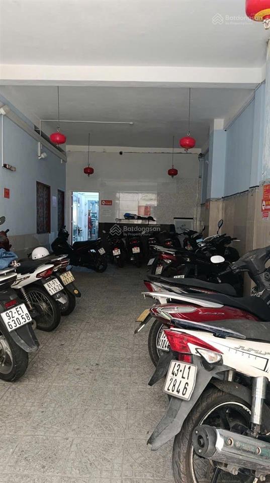 Tòa căn hộ 3 tầng + 1 tum kẹp kiệt tt hải châu dòng tiền ~ 80tr/tháng 17 phòng full nội thất