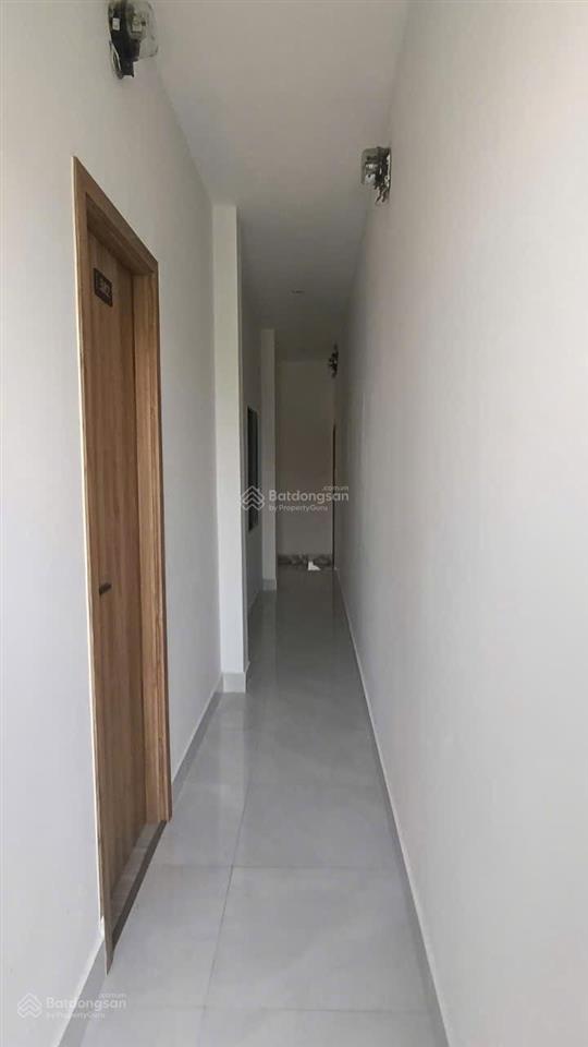 Tòa căn hộ 3 tầng + 1 tum kẹp kiệt tt hải châu dòng tiền ~ 80tr/tháng 17 phòng full nội thất