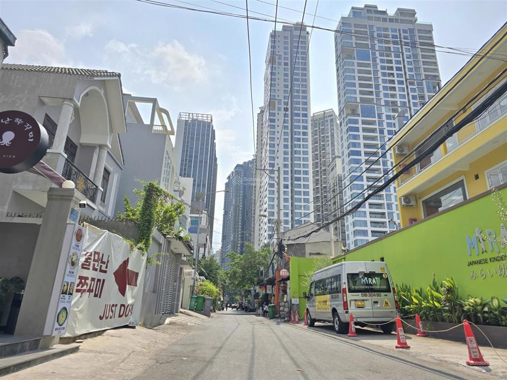 Chính chủ bán nhà mặt tiền 12a đường số 9, phường thảo điền quận 2, giá 36 tỷ 500