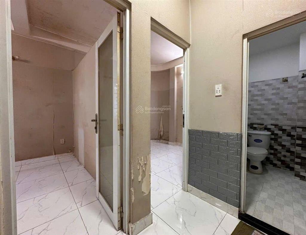 Ngang bề thế 6m  3 tầng btct  sát mt phan văn trị  q5 chỉ 5.xx tỷ. tl chính chủ