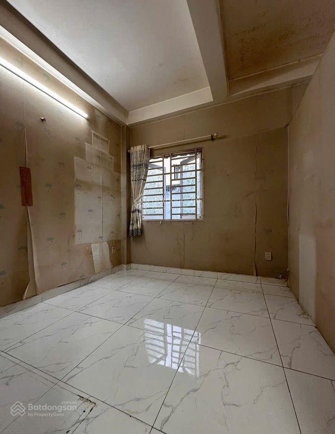 Ngang bề thế 6m  3 tầng btct  sát mt phan văn trị  q5 chỉ 5.xx tỷ. tl chính chủ