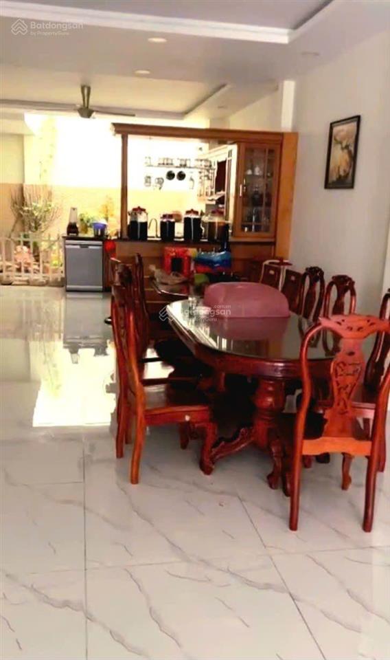 Siêu biệt thự 200m2 mt khu vip bầu cát phường 14  tân bình. chỉ 40 tỷ.