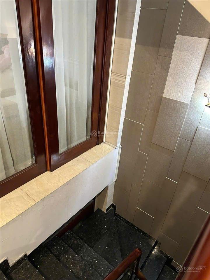 Bán gấp mt chợ tân bình  lý thường kiệt  6 tầng  có thang máy+ hợp kd thời trang, cty, 68 tỷ.