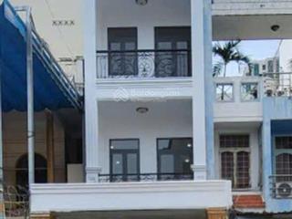 Siêu phẩm mt lê trực  q6, 5 tầng  nhà mới ở ngay. hợp ở ngay hay cty đều tốt, chỉ 21 tỷ, tl chủ