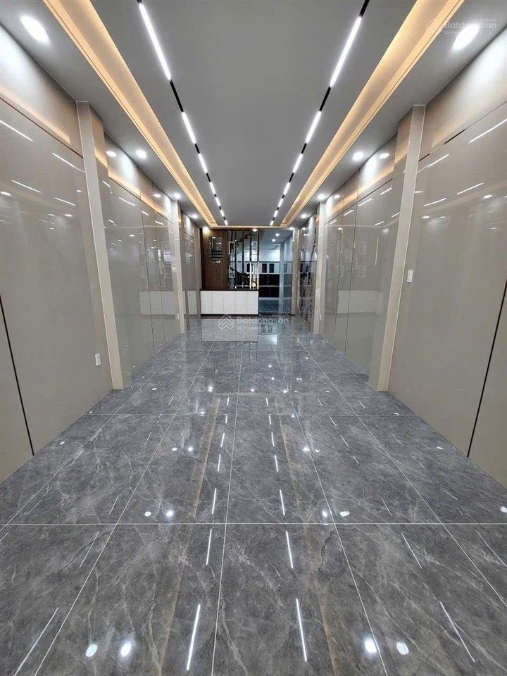 Siêu phẩm mt lê trực  q6, 5 tầng  nhà mới ở ngay. hợp ở ngay hay cty đều tốt, chỉ 21 tỷ, tl chủ