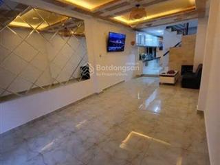 Bán nhà mt phạm hữu chí  gần bv chợ rẫy  q.5  5 tầng. 16 tỷ tl