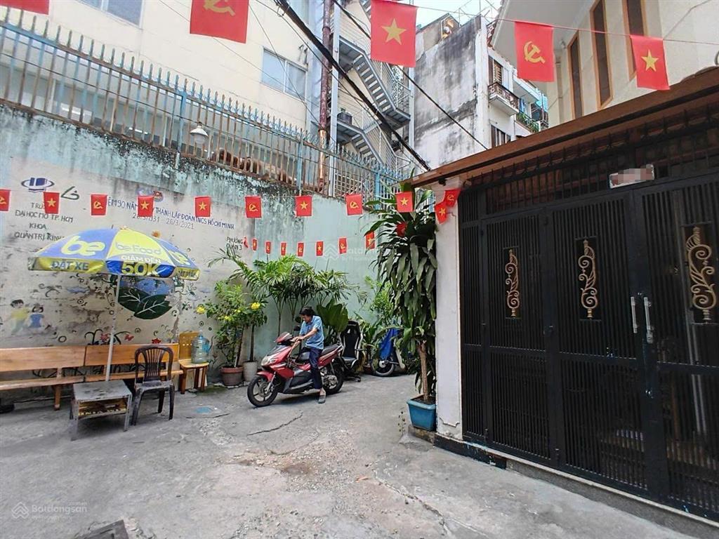 Chỉ 5.x tỷ có ngay nhà đẹp 4 tầng btct  nguyễn thiện thuật  q3 sát nguyễn thị minh khai, q1.