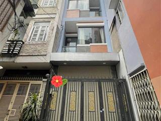 Bán gấp nhà sát mt nguyễn trãi  q5  4 tầng tiện vp  cty  hoặc ở. chỉ 9,7 tỷ. tl chính chủ