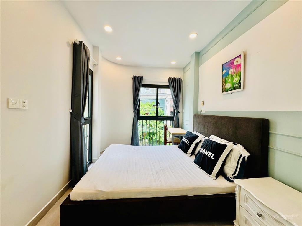 Chỉ 8 tỷ nhỉnh có ngay siêu phẩm 2mt hẻm phố tây bùi viện  q1  thông cống quỳnh  thu 240tr/năm