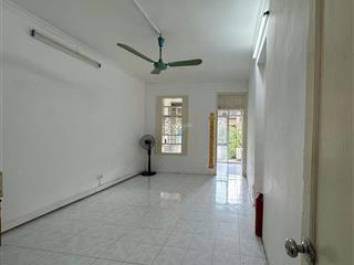 Cho thuê căn hộ nhà tập thể b6, tầng 3, 30 m2, khu tập thể kim liên, hà nội, 6 triệu/tháng