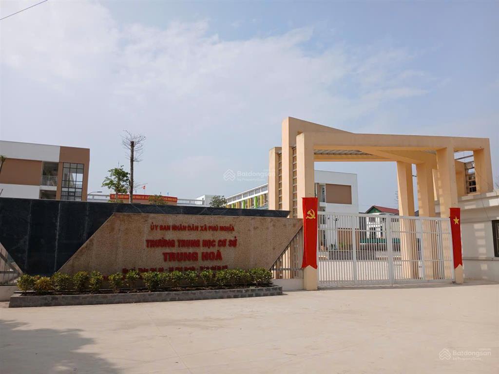 Chính chủ bán mảnh đất tại xã trung hòa, hà nội 1,6 tỷ, 83 m2, view đẹp giá siêu hời