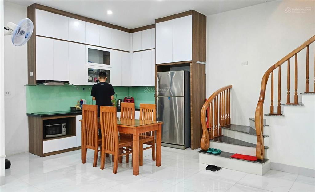 Cho thuê nhà mới xây, 45m2, 5pn, 3wc tại ngõ 12, yên lũng, hoài đức, hà nội