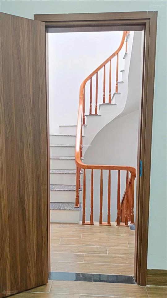 Cho thuê nhà mới xây, 45m2, 5pn, 3wc tại ngõ 12, yên lũng, hoài đức, hà nội