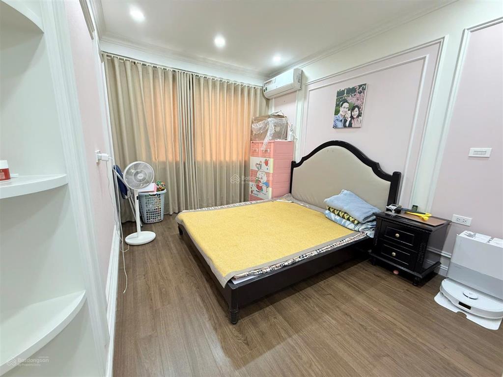 Bán căn góc cc 3pn 2wc giá tốt 7,65 tỷ có thương lượng, 98m2 tại tòa b vinaconex2.