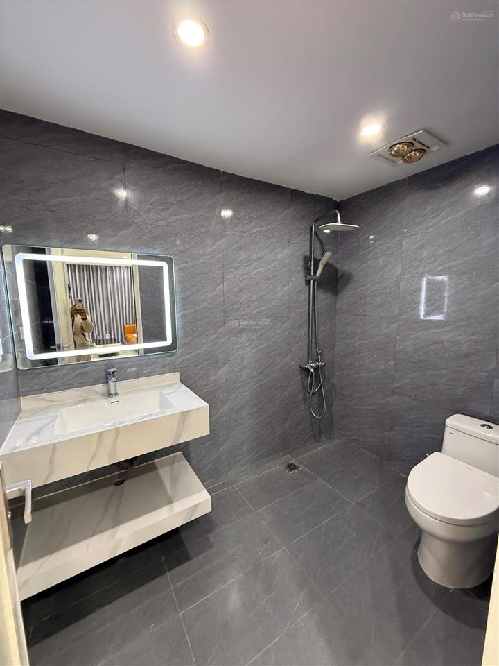 Bán cc đồng phát park view tower full nội thất, 5,2 tỷ, 80m2, view đẹp, giá ưu đãi ạ