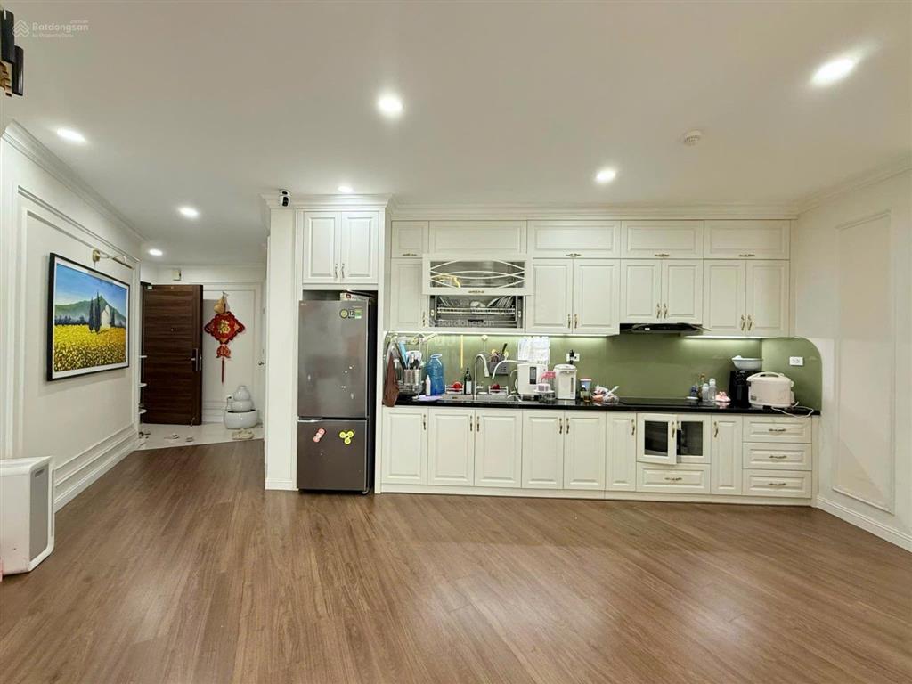 Chính chủ bán căn hộ chung cư sky central, định công, 7,95 tỷ, 109m2, giá cực chất