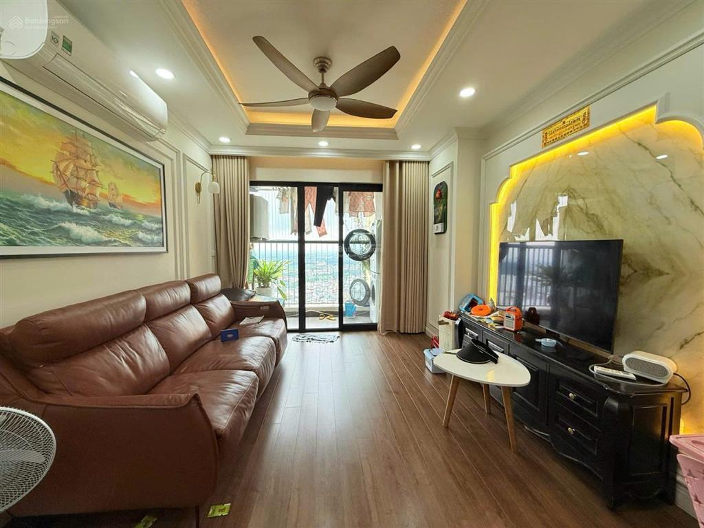 Chính chủ bán căn hộ chung cư sky central, định công, 7,95 tỷ, 109m2, giá cực chất