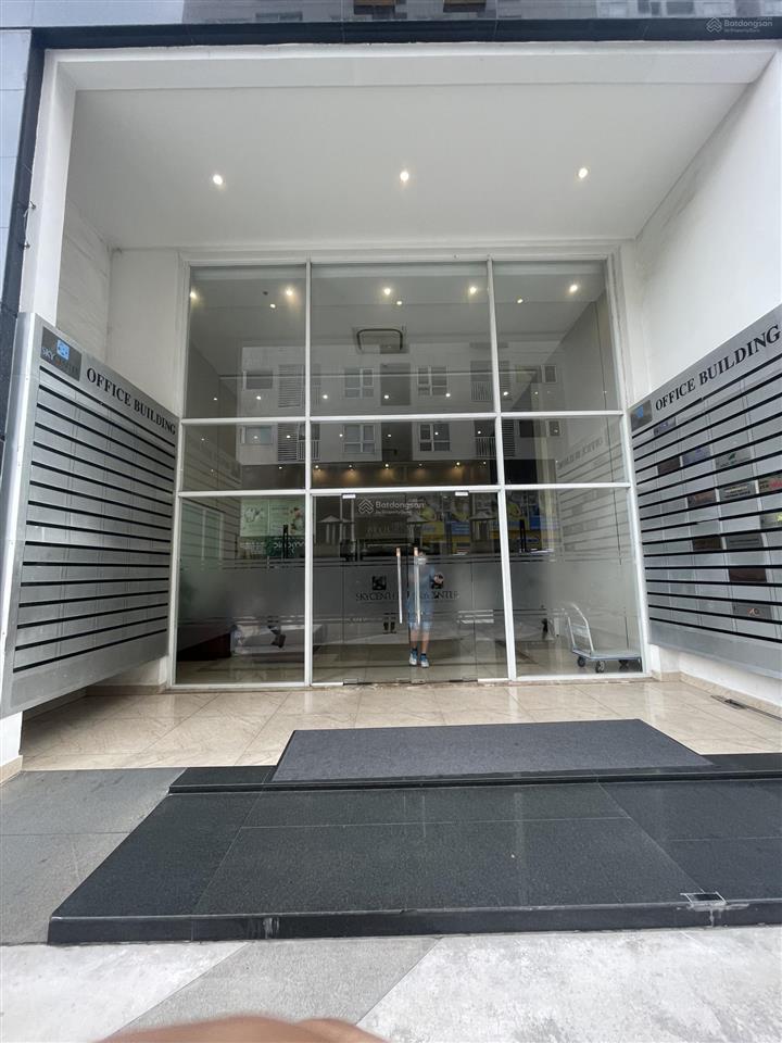 Bán officetel  sky center  70m2, 5 tỷ 1 nhận nhà