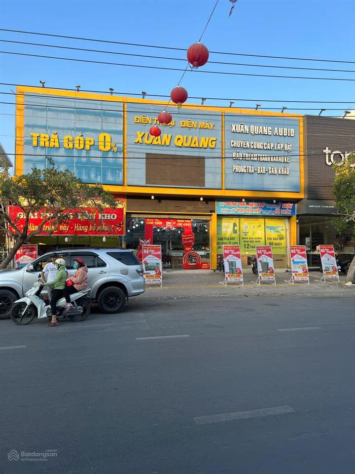Cho thuê nhà mặt tiền đường lê văn quới 20 x 25m vị trí siêu đẹp vip vip vip