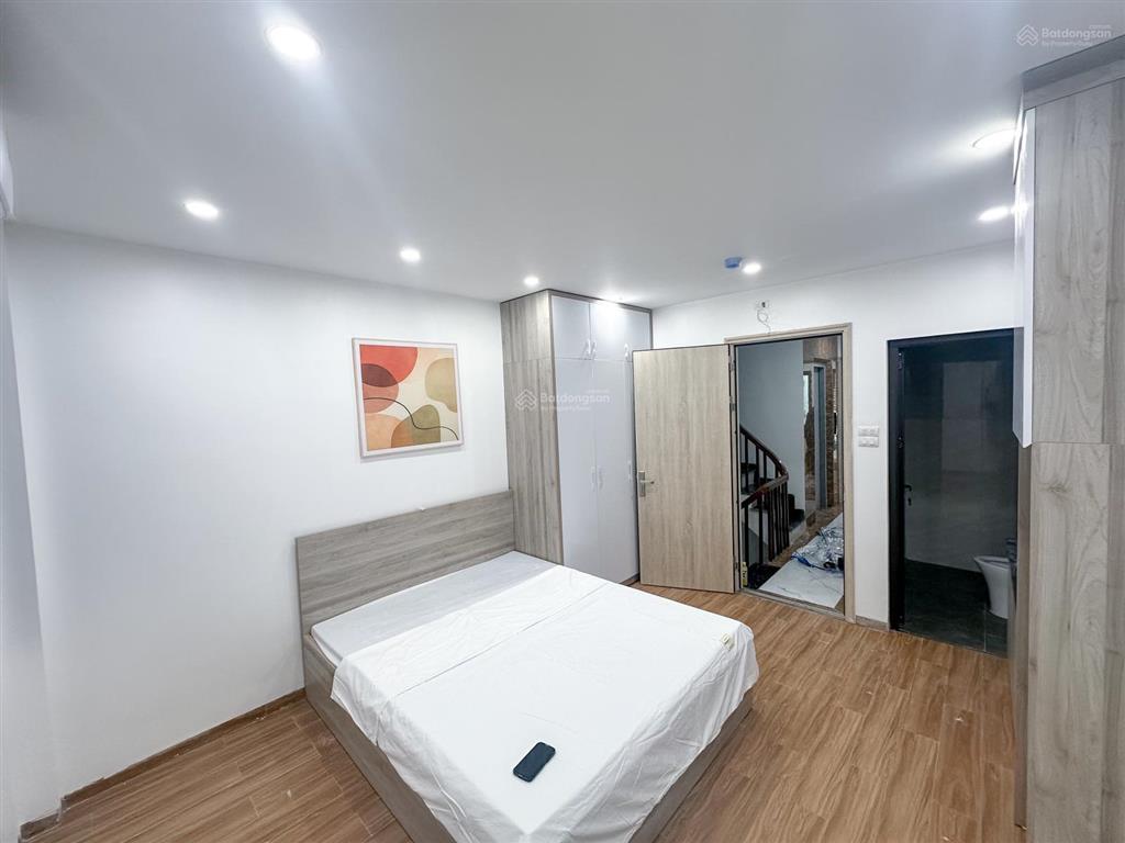 Chính chủ cho thuê căn hộ ngõ 35 tứ liên chỉ 4tr, nhà mới 100%, dt 25m2.  0946 638 ***