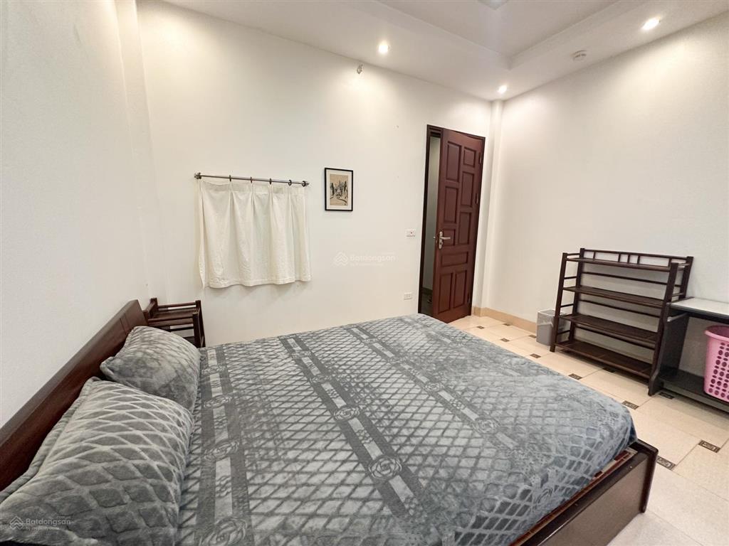 Hàng hiếm tại 28 phố từ hoa, 3,5 triệu, 20m2, cho thuê phòng trọ cơ bản