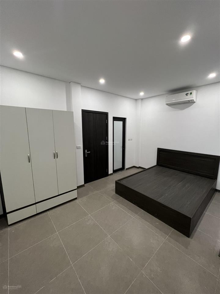 Hot deal 2026 cho thuê căn hộ ngõ 35 tứ liên, nhà mới 100%, dt 25m2.  0946 638 ***