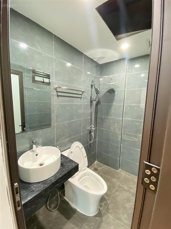 Chính chủ cho thuê căn hộ ngõ 35 tứ liên chỉ từ 4tr, nhà mới 100%, dt 25m2.  0946 638 ***