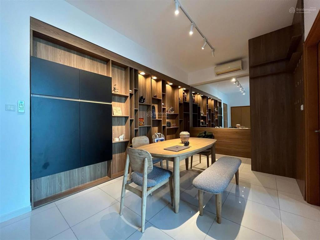 Bán 2pn the vista an phú  nội thất đẹp chỉ 9,15 tỷ thương lượng thêm nếu không vay