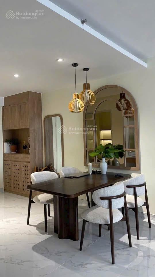 Bán căn 3pn 8,45 tỷ tại tropic garden thảo điền  full nội thất mới 100%