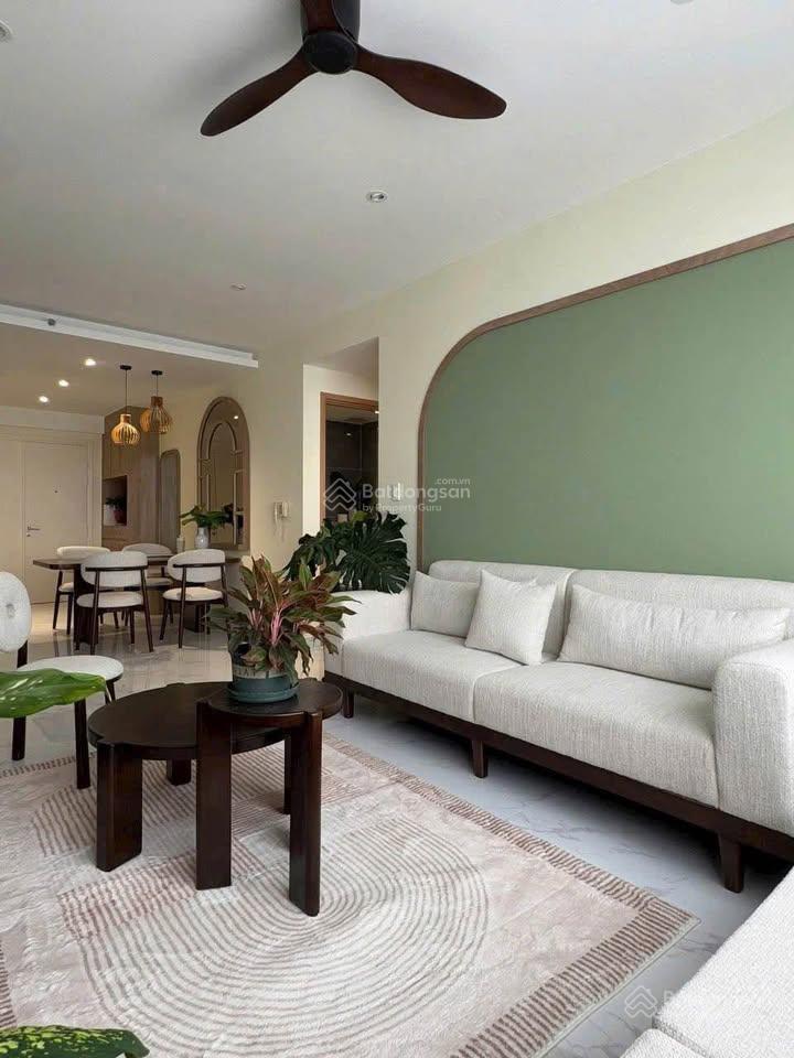 Bán căn 3pn 8,45 tỷ tại tropic garden thảo điền  full nội thất mới 100%