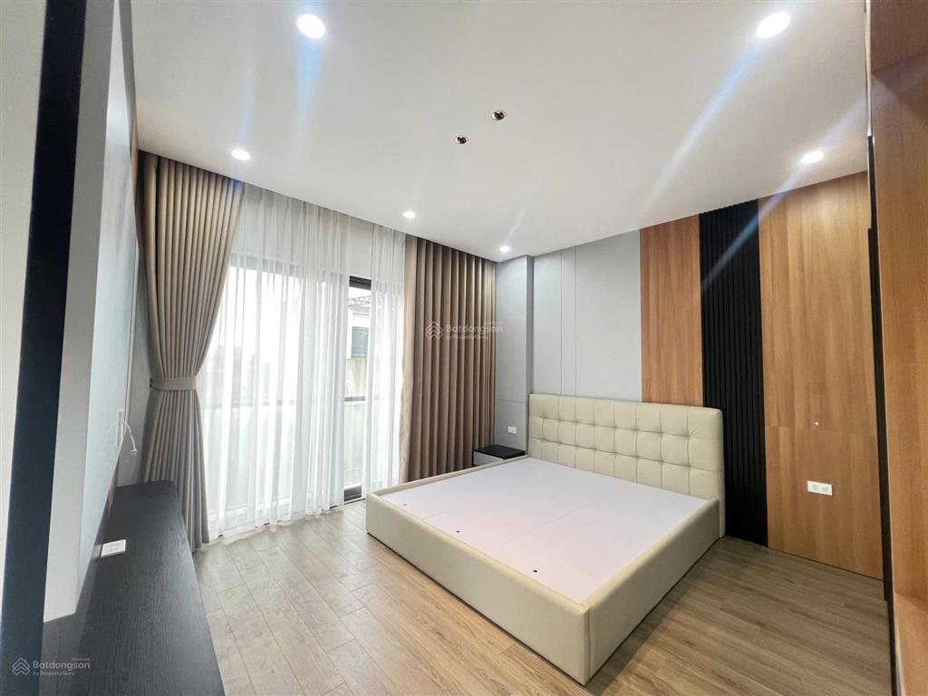 Thạch bàn long biên | lô góc 41m2 6 tầng | thang máy | ô tô tránh | nhỉnh 10 tỷ