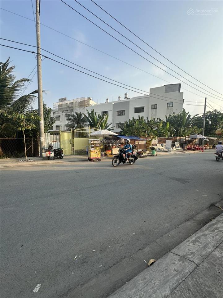 Mt kinh doanh lê tấn bê an lạc bình tân 25 x 80. tổng 1900m2 thổ cư 500 giá 140 tỷ nhé