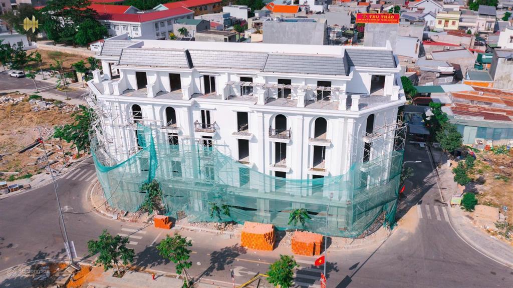 4 tỷ sở hữu nhà phố 5 tầng trung tâm phan rang. chiết khấu lên đến 12 %