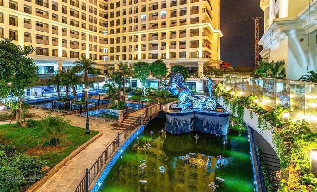 Chỉ 8 tỷ bán căn hộ 3 phòng ngủ view sông quý hiếm sunshine garden minh khai !!!