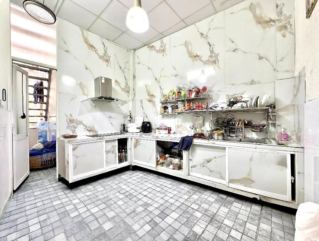 Nhà ngon ngang 5.2m  55m2  6.8tỷ nguyễn khoái, hướng đi tôn thất thuyết, bến vân đồn, hoàng diệu