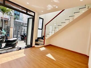 Bán nhà q4, đ. đoàn văn bơ  dt hơn 65m2 chào 7.5 tỷ ngang lớn, gần chợ 200, xóm chiếu, ra tôn đản