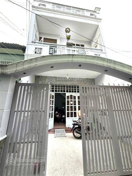 Bán nhà đ.tôn đản, ngang 5.2m, dt 99.8m2 chỉ 9.9 tỷ thu về 20tr/th gần đh nguyễn tất thành