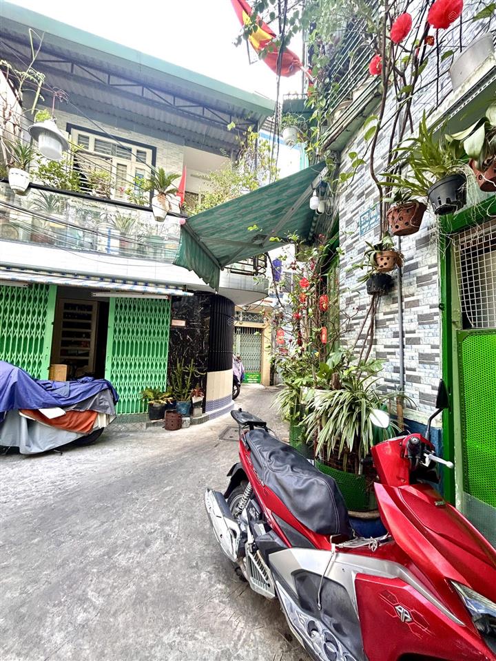 Nhà ngon ngang 4.8m chỉ 5.95t, 48m2 đ.đoàn văn bơ, ngay chợ 200, xóm chiếu, nguyễn tất thành,