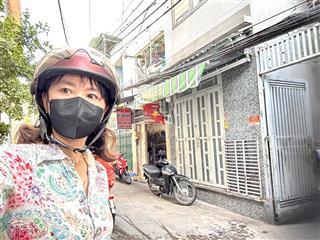 Bán nhanh nhà ngang đẹp 3.8m. dt 22.4m2, chỉ 2.4t, đ.đoàn văn bơ kế bên tôn đản, xóm chiếu.