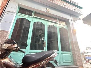 Bán nhà ngon cách 150m ra mặt tiền xe hơi nguyễn thần hiến, 32.5m2, ngang 4.7 kế trường khánh hội.