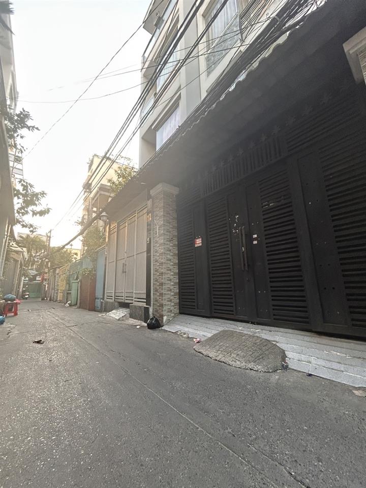 SIÊU PHẨM NHÀ PHỐ Q4- NGANG NỞ HẬU- DT 55M2 CHÀO CHỈ 6.1T- GẦN CHỢ 200 Đ.XÓM CHIẾU -