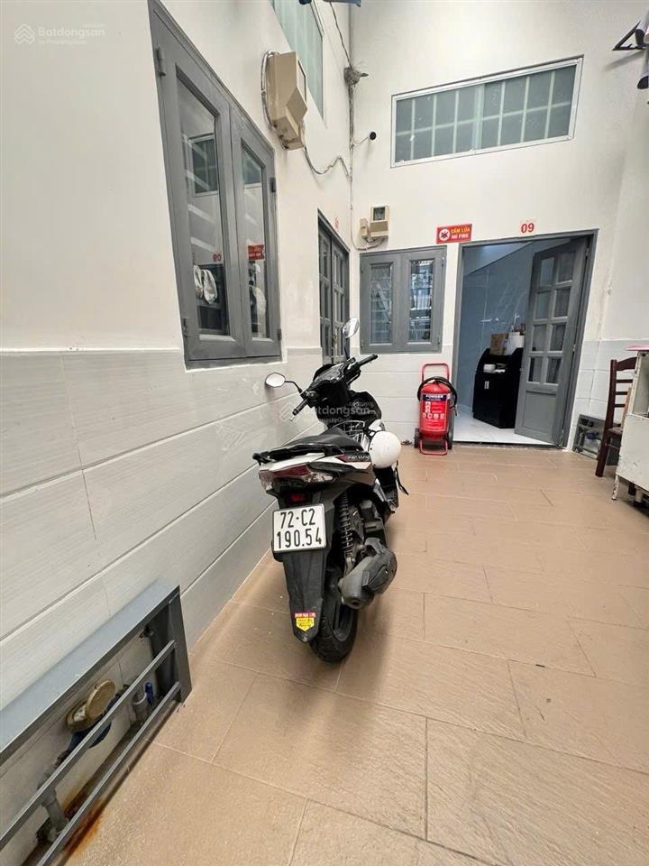 Bán nhà hẻm xe hơi, dt 172.9m2, ngang 10m, chỉ 12.9tỷ, đ. đoàn văn bơ, tôn thất thuyết, bến vân đồn