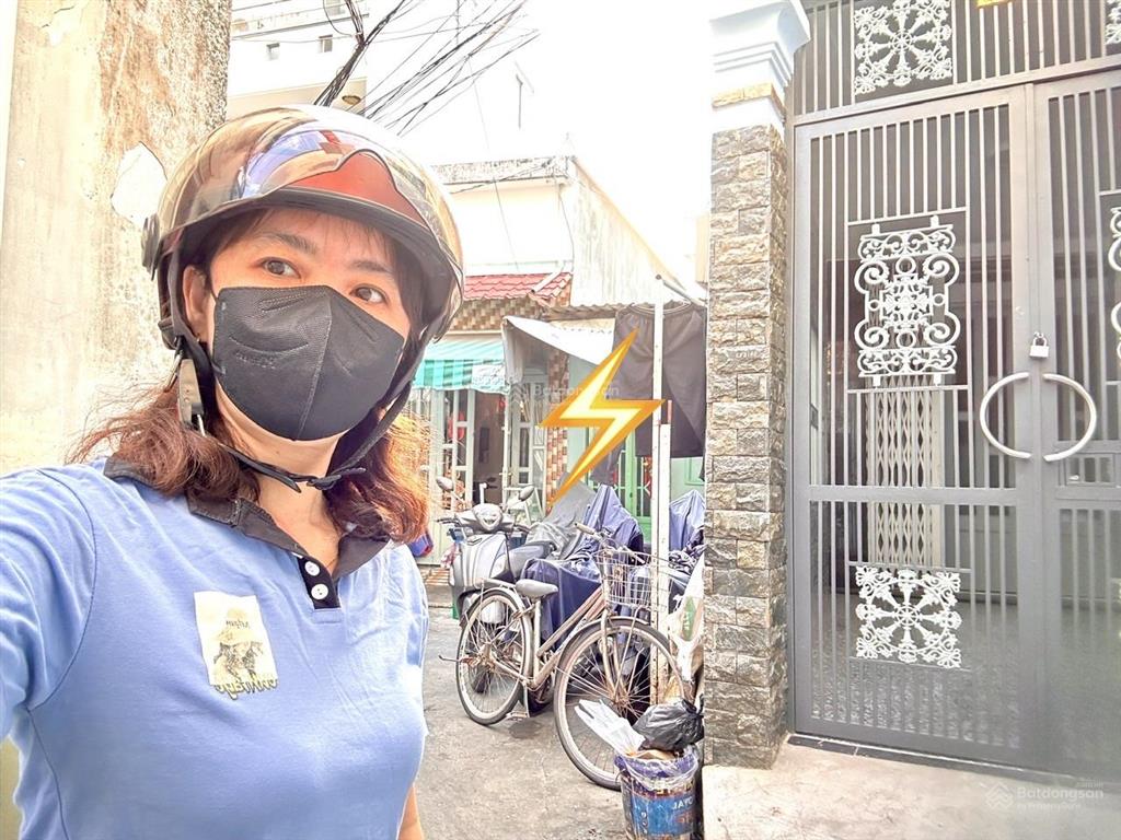 Bán nhà đẹp 61m2, 5.2t, đ.bến vân đồn qua q1, q8 chỉ 2p gần đh nguyễn tất thành và phố nguyễn huệ