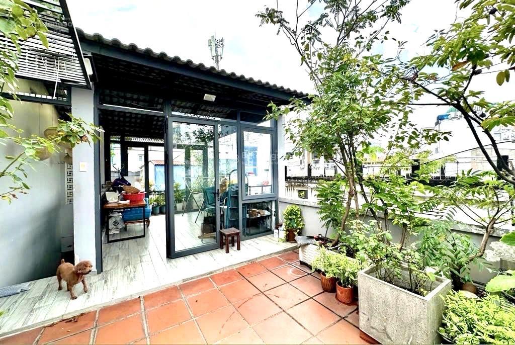 Bán siêu phẩm bến vân đồn, 73m2 chỉ hơn 8t, gần q8,q1, đi khánh hội, kế bên đh nguyễn tất thành.