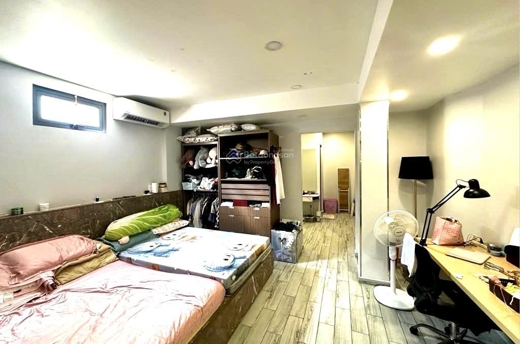 Bán siêu phẩm bến vân đồn, 73m2 chỉ hơn 8t, gần q8,q1, đi khánh hội, kế bên đh nguyễn tất thành.